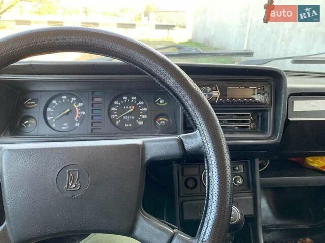 Белый ВАЗ 2107, объемом двигателя 1.3 л и пробегом 100 тыс. км за 950 $, фото 3 на Automoto.ua