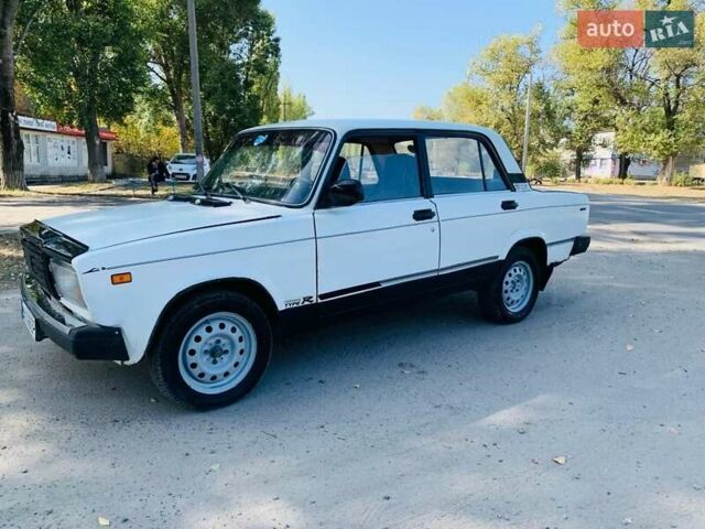 Белый ВАЗ 2107, объемом двигателя 1.3 л и пробегом 100 тыс. км за 950 $, фото 11 на Automoto.ua