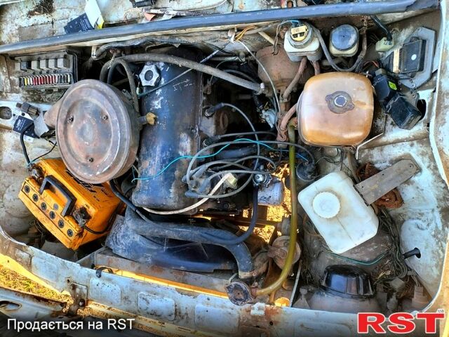 Белый ВАЗ 2107, объемом двигателя 1.5 л и пробегом 0 тыс. км за 500 $, фото 1 на Automoto.ua