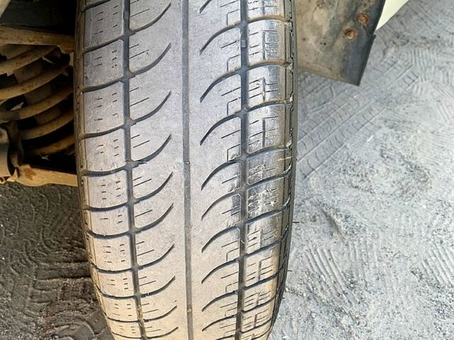 Білий ВАЗ 2107, об'ємом двигуна 1.5 л та пробігом 184 тис. км за 550 $, фото 5 на Automoto.ua