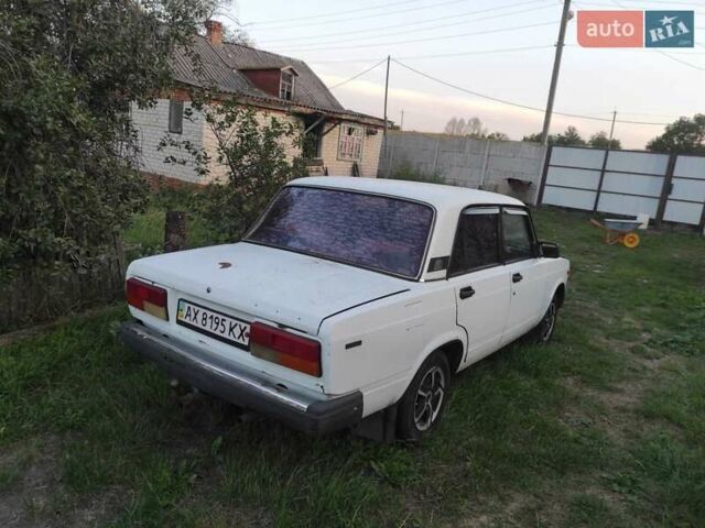 Білий ВАЗ 2107, об'ємом двигуна 1.6 л та пробігом 1000 тис. км за 725 $, фото 2 на Automoto.ua