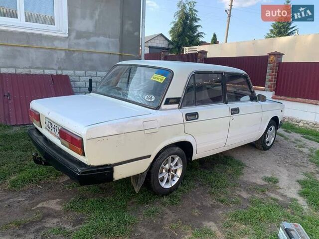 Білий ВАЗ 2107, об'ємом двигуна 1.5 л та пробігом 400 тис. км за 350 $, фото 2 на Automoto.ua