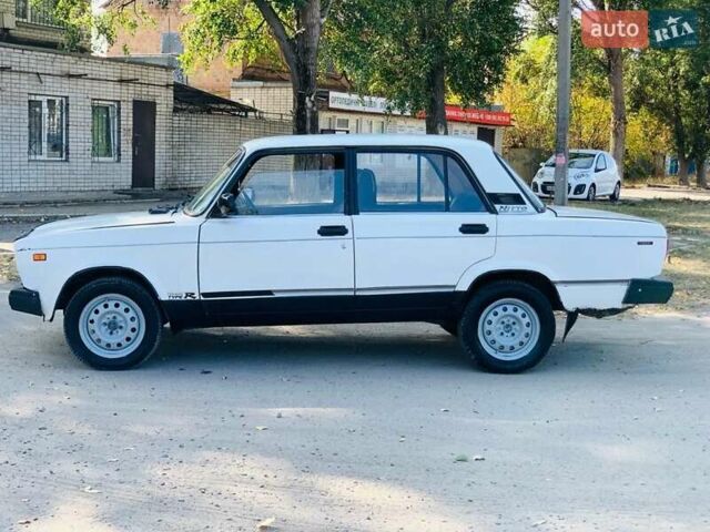 Белый ВАЗ 2107, объемом двигателя 1.3 л и пробегом 100 тыс. км за 950 $, фото 10 на Automoto.ua
