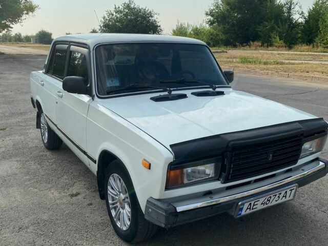 Белый ВАЗ 2107, объемом двигателя 1.3 л и пробегом 150 тыс. км за 1092 $, фото 1 на Automoto.ua