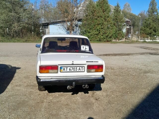 Белый ВАЗ 2107, объемом двигателя 5 л и пробегом 60 тыс. км за 850 $, фото 1 на Automoto.ua