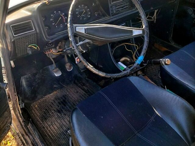 Белый ВАЗ 2107, объемом двигателя 1.5 л и пробегом 0 тыс. км за 500 $, фото 2 на Automoto.ua