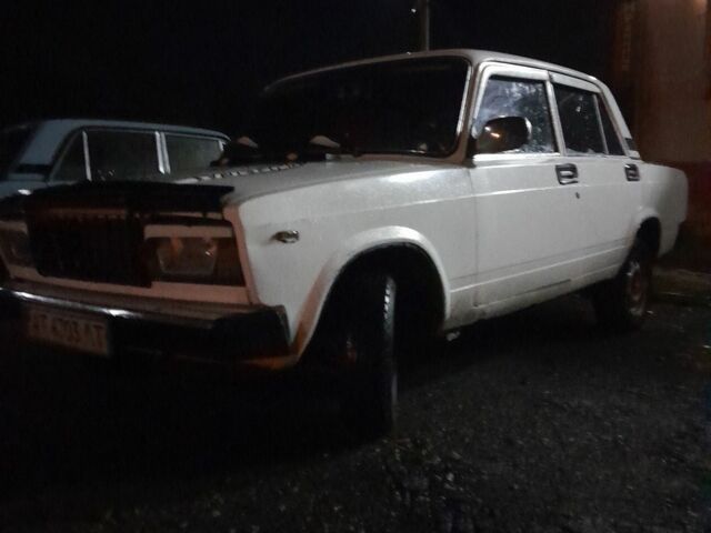 Белый ВАЗ 2107, объемом двигателя 5 л и пробегом 60 тыс. км за 850 $, фото 2 на Automoto.ua