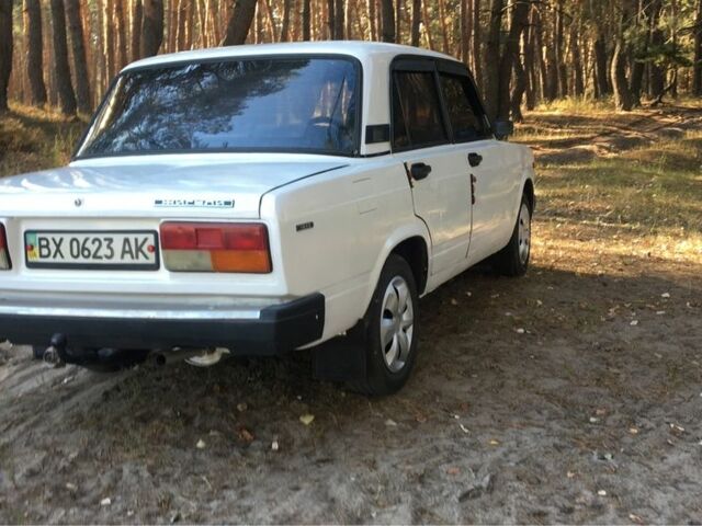 Белый ВАЗ 2107, объемом двигателя 1.5 л и пробегом 150 тыс. км за 922 $, фото 15 на Automoto.ua