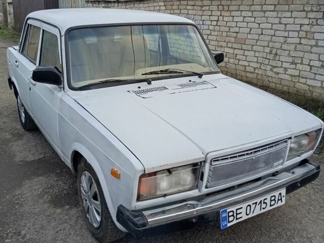 Білий ВАЗ 2107, об'ємом двигуна 3 л та пробігом 53 тис. км за 525 $, фото 1 на Automoto.ua