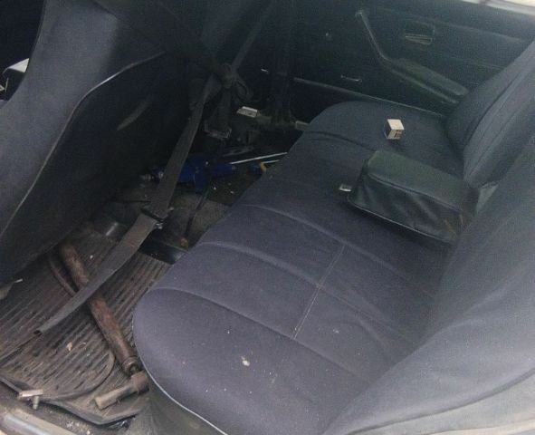 Белый ВАЗ 2107, объемом двигателя 0 л и пробегом 999 тыс. км за 25000 $, фото 4 на Automoto.ua