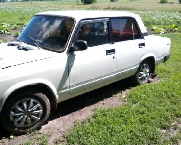 Білий ВАЗ 2107, об'ємом двигуна 1.5 л та пробігом 121 тис. км за 550 $, фото 4 на Automoto.ua