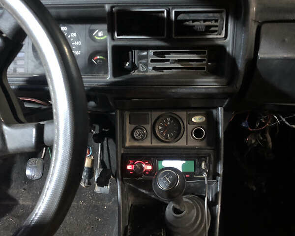 Белый ВАЗ 2107, объемом двигателя 1.3 л и пробегом 70 тыс. км за 240 $, фото 11 на Automoto.ua