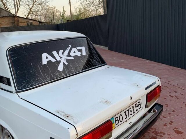 Белый ВАЗ 2107, объемом двигателя 1.5 л и пробегом 3 тыс. км за 14000 $, фото 4 на Automoto.ua