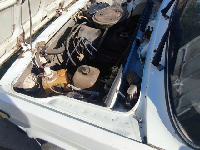 ВАЗ 2107 1994 в Зенькове на Automoto.ua Белый ВАЗ 2107, объемом двигателя 1.5 л и пробегом 350 тыс. км за 358 $, фото 3 на Automoto.ua