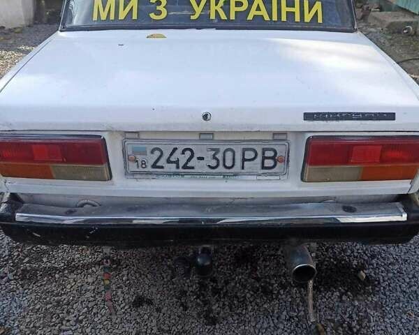 Белый ВАЗ 2107, объемом двигателя 1.5 л и пробегом 70 тыс. км за 420 $, фото 3 на Automoto.ua