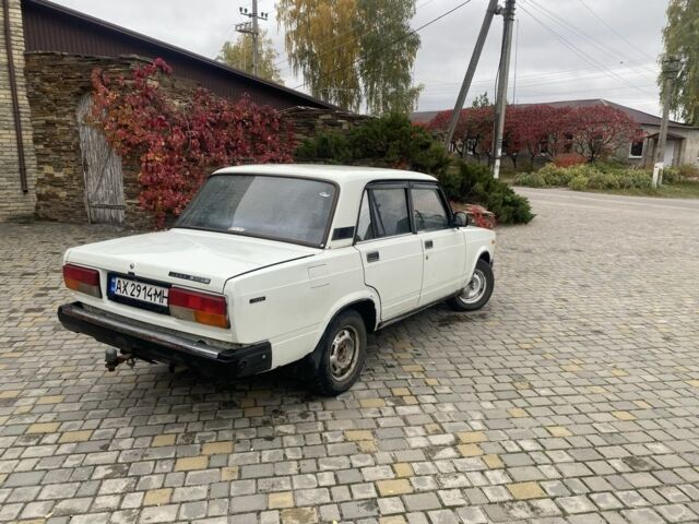 Белый ВАЗ 2107, объемом двигателя 1.6 л и пробегом 55 тыс. км за 1100 $, фото 2 на Automoto.ua