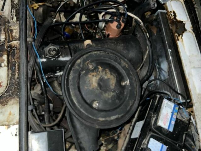 Белый ВАЗ 2107, объемом двигателя 1.5 л и пробегом 30 тыс. км за 600 $, фото 9 на Automoto.ua