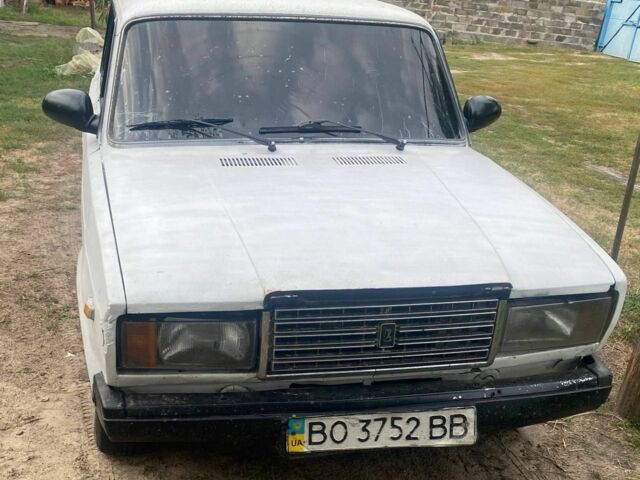 ВАЗ 2107 1994 в Борисполе на Automoto.ua Белый ВАЗ 2107, объемом двигателя 1.5 л и пробегом 2 тыс. км за 385 $, фото 6 на Automoto.ua