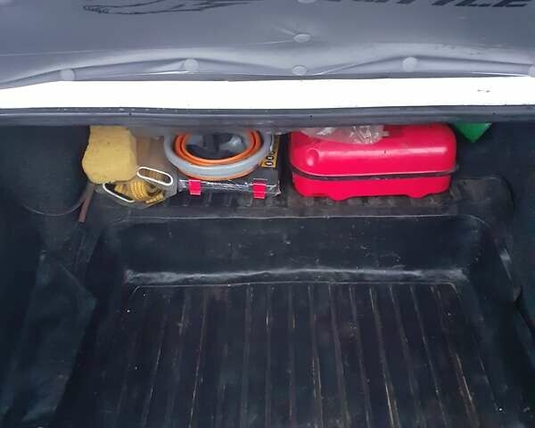 Белый ВАЗ 2107, объемом двигателя 1.45 л и пробегом 30 тыс. км за 1350 $, фото 23 на Automoto.ua