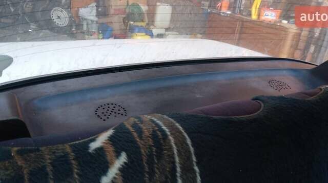 Белый ВАЗ 2107, объемом двигателя 1.5 л и пробегом 157 тыс. км за 1500 $, фото 7 на Automoto.ua