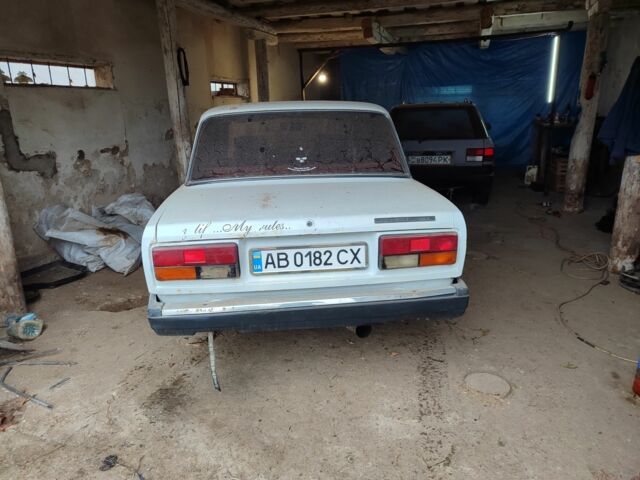 Білий ВАЗ 2107, об'ємом двигуна 0 л та пробігом 30 тис. км за 850 $, фото 4 на Automoto.ua