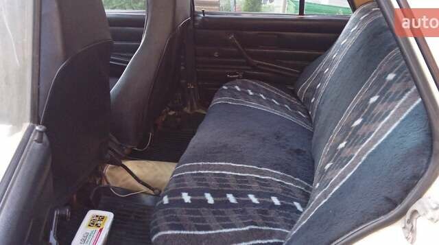 Белый ВАЗ 2107, объемом двигателя 1.5 л и пробегом 157 тыс. км за 1500 $, фото 5 на Automoto.ua