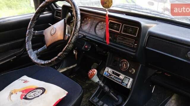Белый ВАЗ 2107, объемом двигателя 1.5 л и пробегом 157 тыс. км за 1500 $, фото 13 на Automoto.ua