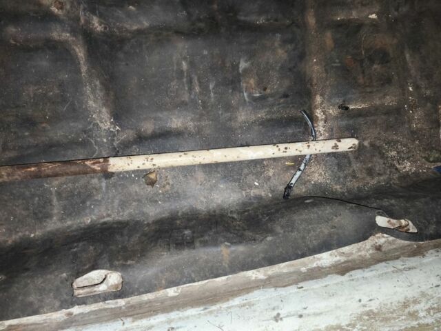 Белый ВАЗ 2107, объемом двигателя 1.5 л и пробегом 50 тыс. км за 355 $, фото 12 на Automoto.ua