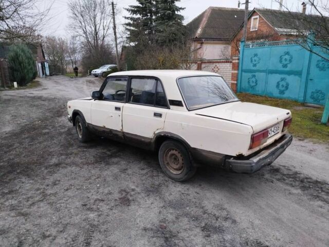 Білий ВАЗ 2107, об'ємом двигуна 0 л та пробігом 99 тис. км за 296 $, фото 2 на Automoto.ua