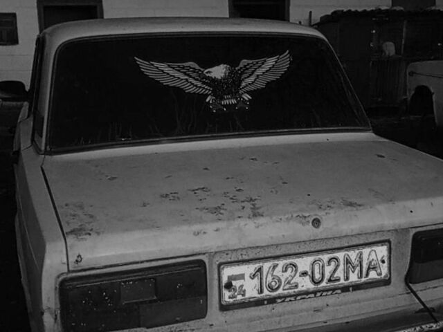 Білий ВАЗ 2107, об'ємом двигуна 3 л та пробігом 540 тис. км за 640 $, фото 3 на Automoto.ua