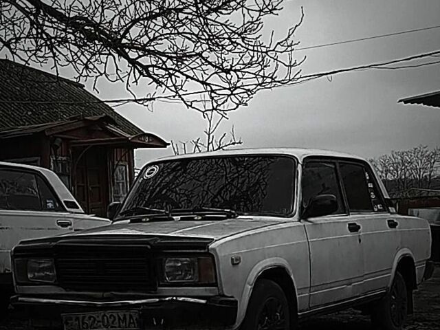 Білий ВАЗ 2107, об'ємом двигуна 3 л та пробігом 540 тис. км за 640 $, фото 1 на Automoto.ua