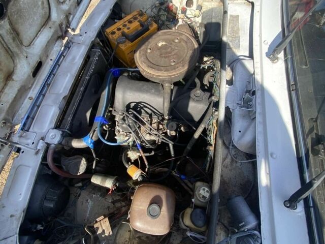 Белый ВАЗ 2107, объемом двигателя 0 л и пробегом 120 тыс. км за 500 $, фото 3 на Automoto.ua