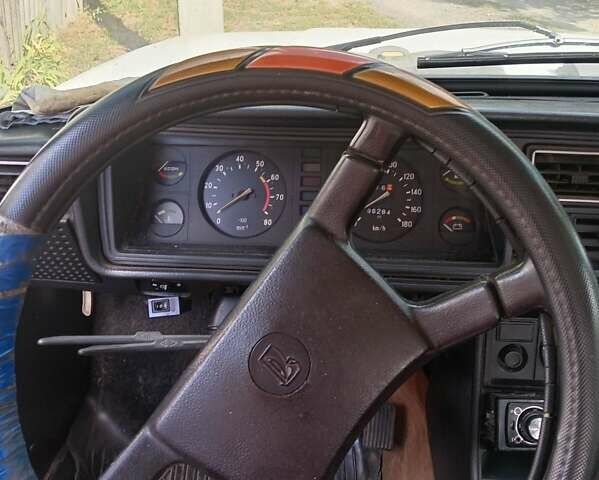 Белый ВАЗ 2107, объемом двигателя 1.3 л и пробегом 95 тыс. км за 500 $, фото 1 на Automoto.ua