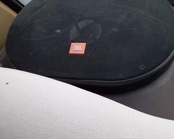 Белый ВАЗ 2107, объемом двигателя 1.45 л и пробегом 30 тыс. км за 1350 $, фото 6 на Automoto.ua