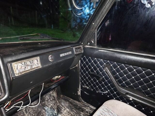 Белый ВАЗ 2107, объемом двигателя 1.5 л и пробегом 50 тыс. км за 355 $, фото 6 на Automoto.ua