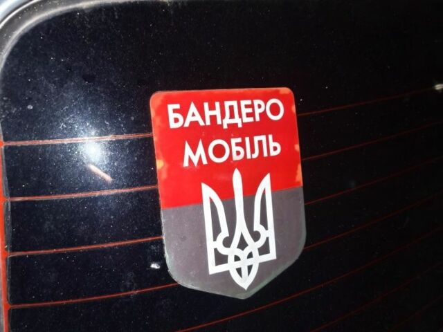 Белый ВАЗ 2107, объемом двигателя 1.5 л и пробегом 50 тыс. км за 355 $, фото 2 на Automoto.ua