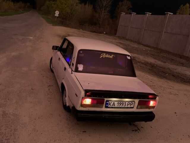 Білий ВАЗ 2107, об'ємом двигуна 1.5 л та пробігом 56 тис. км за 1100 $, фото 1 на Automoto.ua