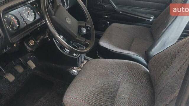Белый ВАЗ 2107, объемом двигателя 1.6 л и пробегом 46 тыс. км за 2600 $, фото 4 на Automoto.ua