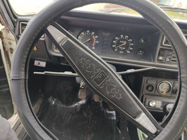 ВАЗ 2107 1996 у Ахтырке на Automoto.ua Білий ВАЗ 2107, об'ємом двигуна 1.5 л та пробігом 77 тис. км за 1100 $, фото 7 на Automoto.ua