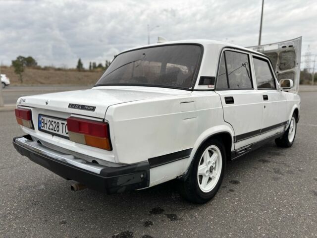Белый ВАЗ 2107, объемом двигателя 1.6 л и пробегом 200 тыс. км за 699 $, фото 9 на Automoto.ua