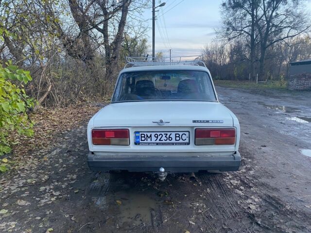 ВАЗ 2107 1996 в Ахтырке на Automoto.ua Белый ВАЗ 2107, объемом двигателя 0 л и пробегом 70 тыс. км за 750 $, фото 2 на Automoto.ua