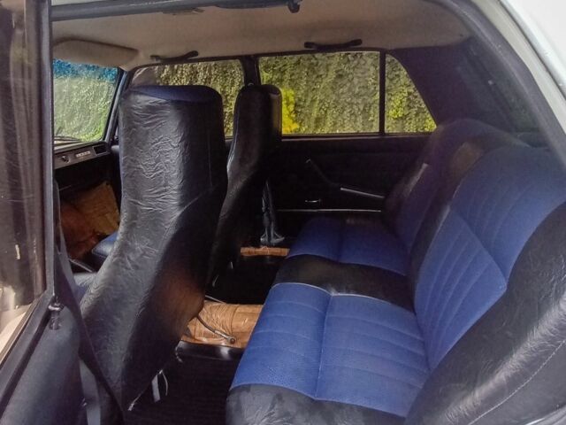 Білий ВАЗ 2107, об'ємом двигуна 1.5 л та пробігом 750 тис. км за 1300 $, фото 2 на Automoto.ua