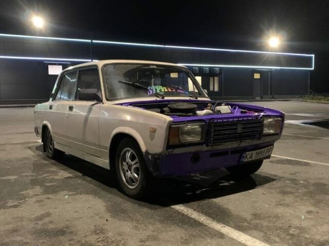 Білий ВАЗ 2107, об'ємом двигуна 1.5 л та пробігом 56 тис. км за 1100 $, фото 2 на Automoto.ua