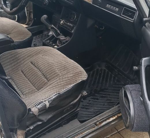 Белый ВАЗ 2107, объемом двигателя 0 л и пробегом 200 тыс. км за 840 $, фото 5 на Automoto.ua