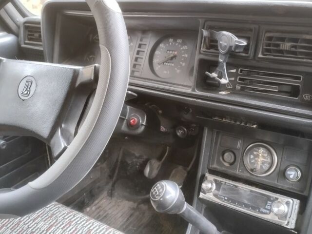 Белый ВАЗ 2107, объемом двигателя 0 л и пробегом 243 тыс. км за 720 $, фото 3 на Automoto.ua