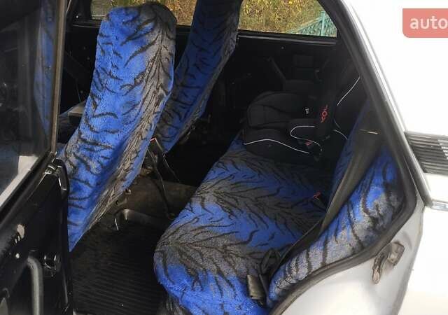 ВАЗ 2107 1996 в Кременчуге на Automoto.ua Белый ВАЗ 2107, объемом двигателя 1.57 л и пробегом 118 тыс. км за 1000 $, фото 3 на Automoto.ua