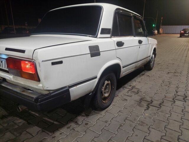 Белый ВАЗ 2107, объемом двигателя 1.5 л и пробегом 100 тыс. км за 427 $, фото 8 на Automoto.ua