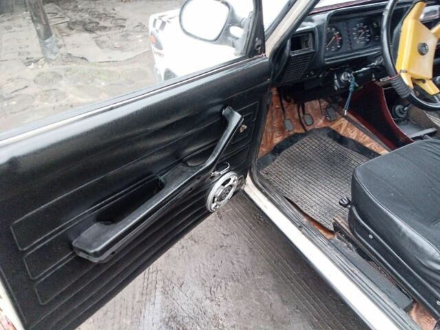 Білий ВАЗ 2107, об'ємом двигуна 0 л та пробігом 95 тис. км за 946 $, фото 14 на Automoto.ua