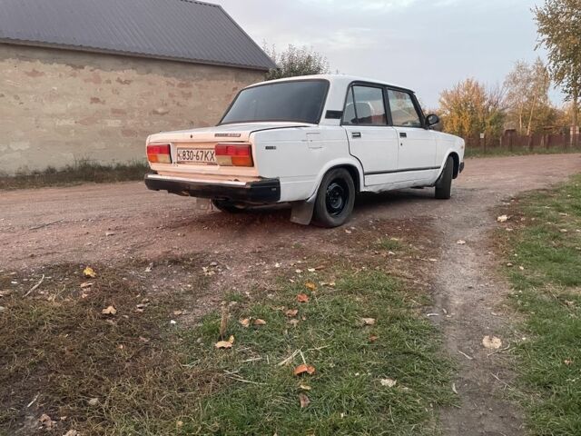Белый ВАЗ 2107, объемом двигателя 0 л и пробегом 99 тыс. км за 551 $, фото 3 на Automoto.ua