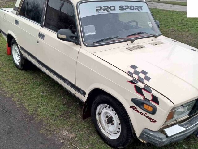 Білий ВАЗ 2107, об'ємом двигуна 0 л та пробігом 95 тис. км за 946 $, фото 2 на Automoto.ua